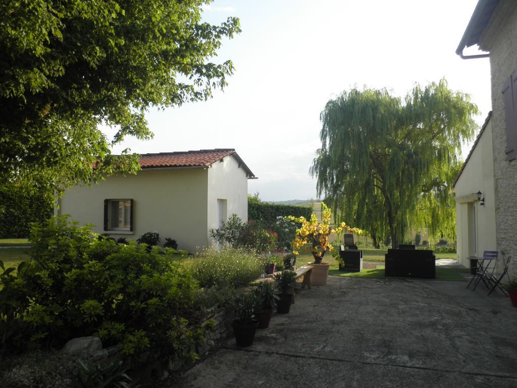 Domaine De La Vigne Acomodação com café da manhã Cadalen Exterior foto